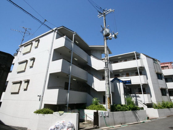 阪急宝塚線 蛍池駅 徒歩6分 築37年
