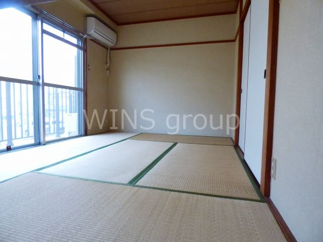 その他共有部分　南向きの和室です