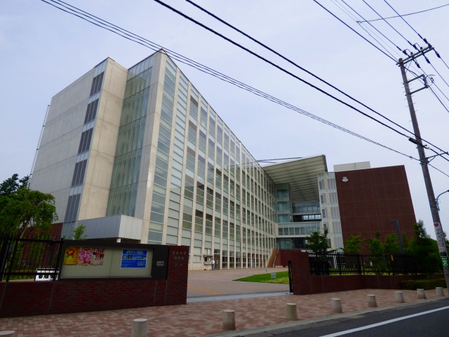 その他　私立日本大学商学部（その他）まで629m