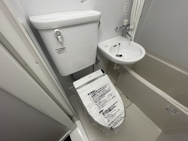 トイレ　落ち着いたトイレです