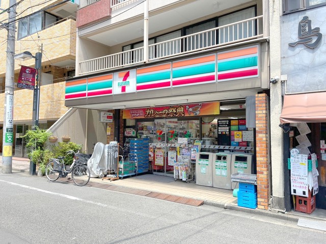 コンビニ　セブンイレブン千駄ヶ谷店（コンビニ）まで85m