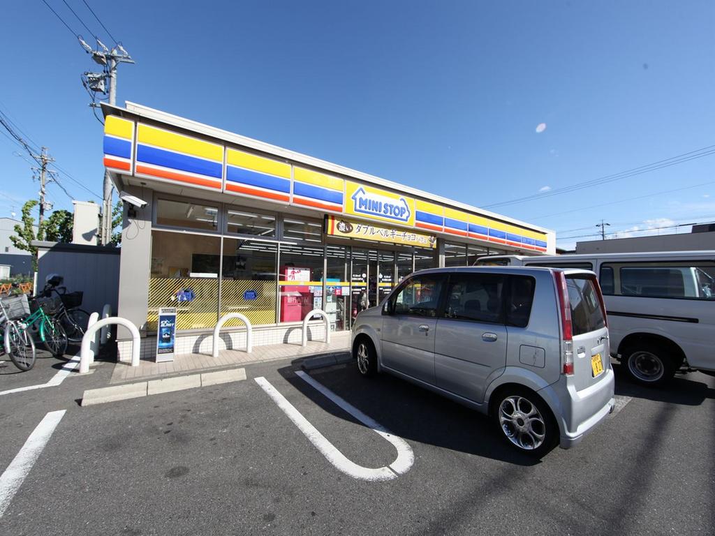 コンビニ　ミニストップ 名古屋猪之越町店 (コンビニ)（コンビニ）まで80m