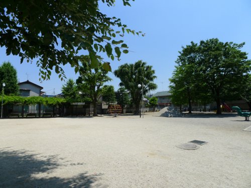 公園　中の宮公園（公園）まで420m