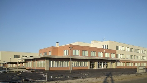 中学校　千歳市立勇舞中学校（中学校）まで466m
