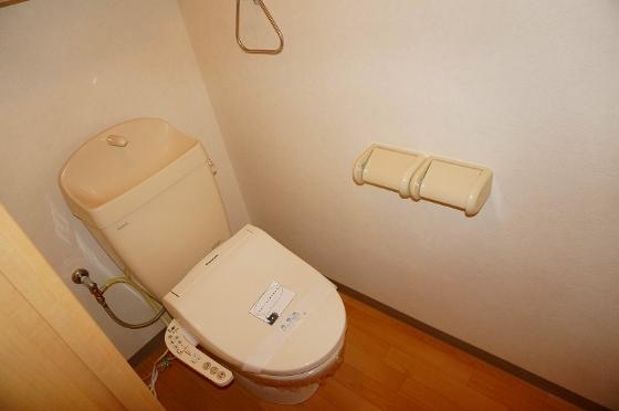 トイレ　シンプルで使いやすいトイレです