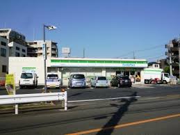 コンビニ　ファミリーマート 世田谷廻沢店（コンビニ）まで778m