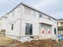 建物外観　敷地内駐車場あり（有料）☆根岸線「洋光台駅」徒歩１５分☆
