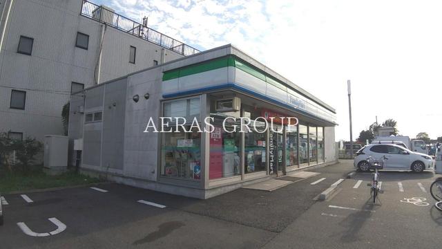 コンビニ　ファミリーマート さいたま道場店（コンビニ）まで247m