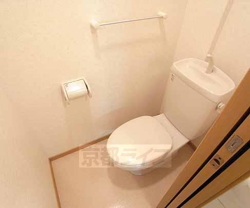 トイレ　清潔感のあるトイレです。