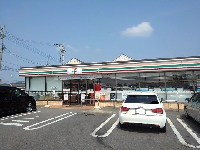コンビニ　セブンイレブン丸亀柞原町店（コンビニ）まで100m