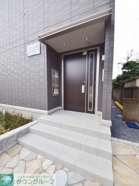 エントランス　お問合せはタウンハウジングまで！※現地待合わせ相談可能