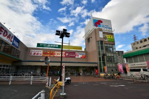 スーパー　万代 金岡店（スーパー）まで876m