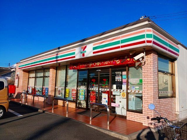 コンビニ　セブンイレブン水戸島１丁目店（コンビニ）まで500m