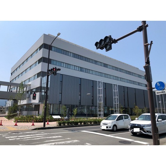 役所　千曲市役所（役所）まで955m