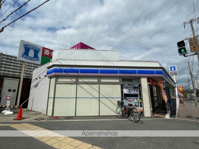 コンビニ　ローソン（コンビニ）まで307m