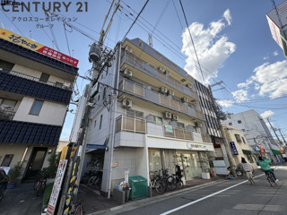 建物外観　オートロック付きで安心です♪