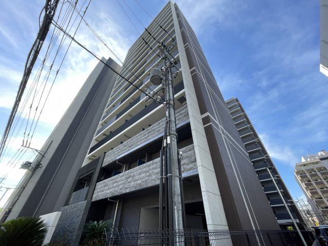 建物外観　おしゃれで高級感のある外観です。