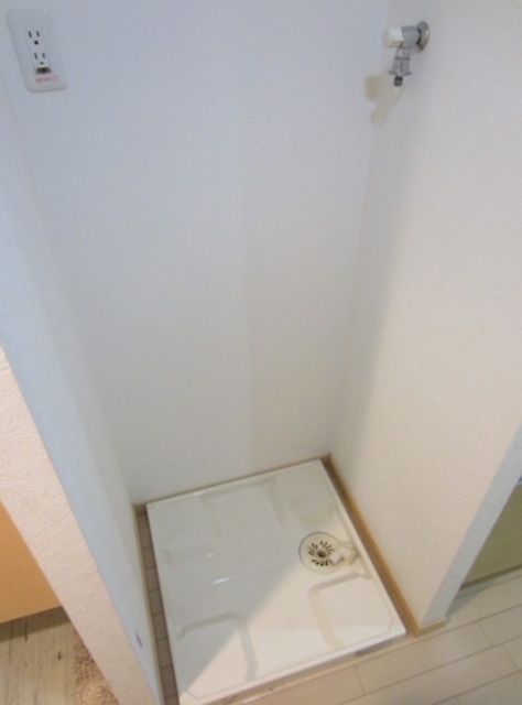 その他設備　洗濯機置場