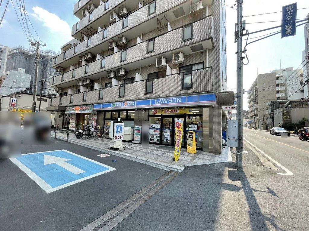 コンビニ　ローソン 浦和仲町店（コンビニ）まで440m
