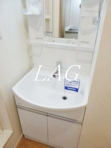 洗面設備　洗面台です。