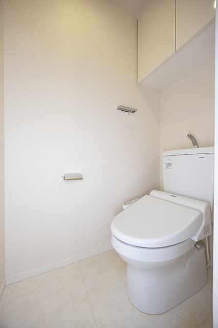 トイレ　※写真は同タイプ住戸です。
