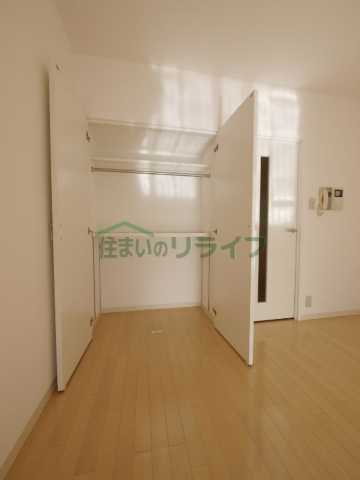 収納　コンフォリア新宿御苑I