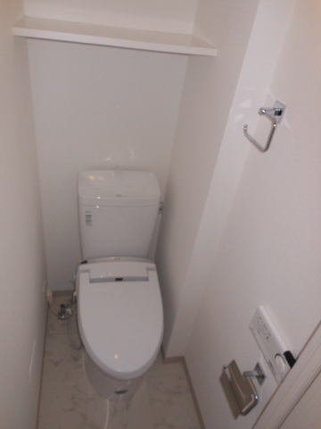 トイレ　シンプルで使いやすいトイレです