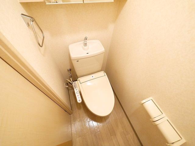 トイレ　シンプルで使いやすいトイレです