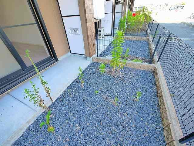 庭　専用庭です。