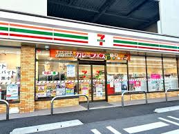 コンビニ　セブンイレブン 名古屋稲葉地町店（コンビニ）まで671m