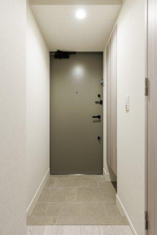 玄関　落ち着いた玄関です