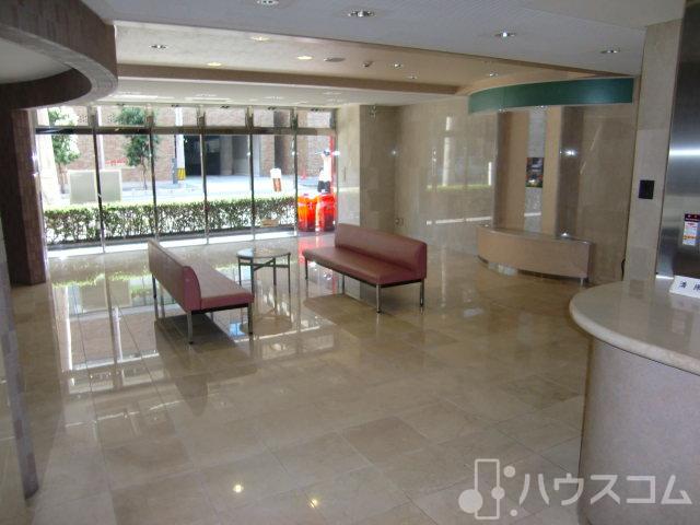 エントランス　安心の分譲マンションです！！