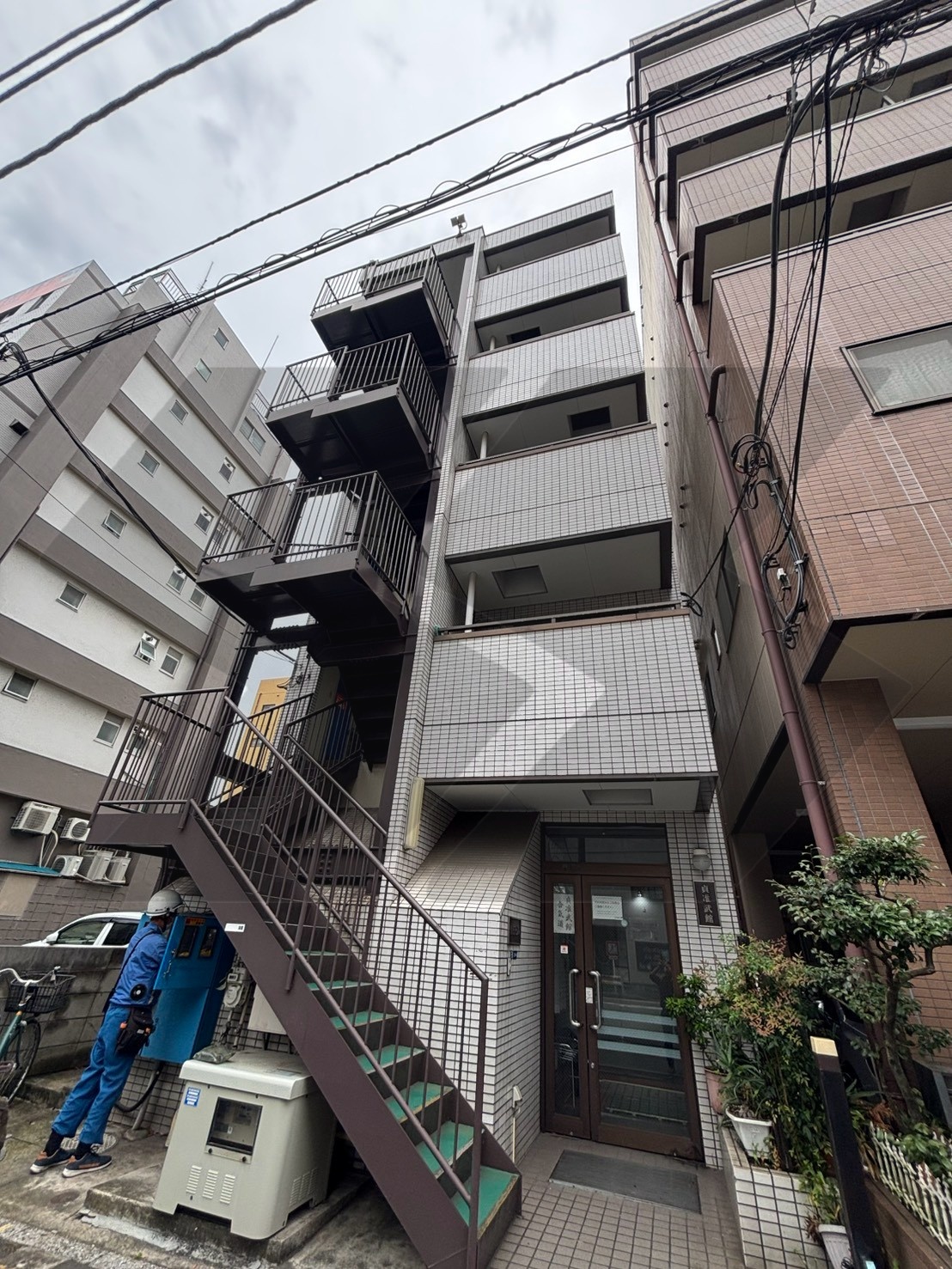 鎗田ビルの外観写真