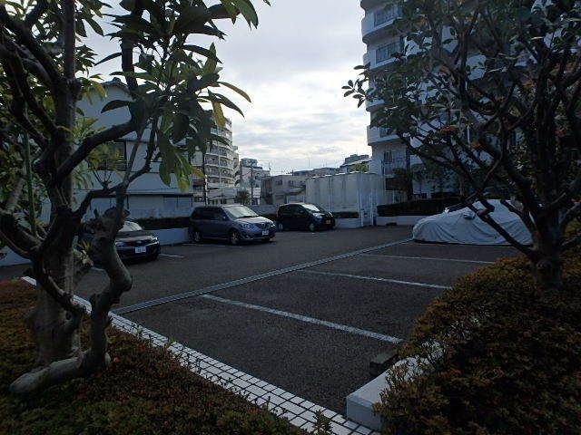 駐車場　外観・共用設備