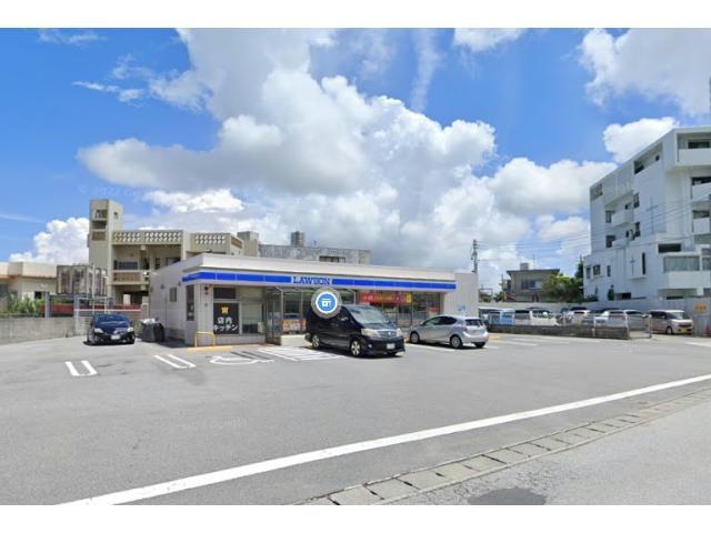 コンビニ　ローソン中部商業高校前店（コンビニ）まで603m