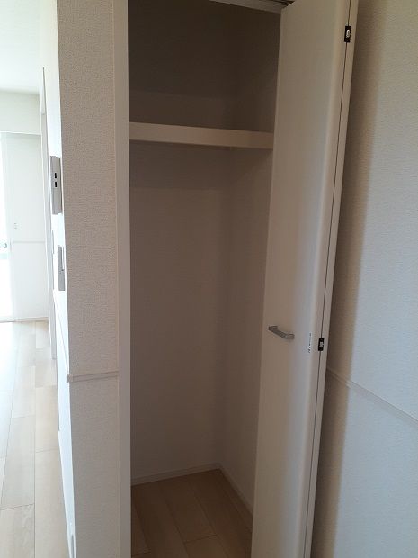 PLAIN 桃の木の内装写真