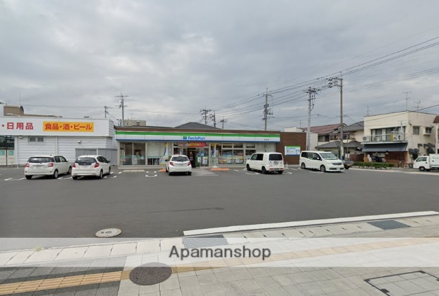コンビニ　ファミリーマート西大寺中店（コンビニ）まで511m