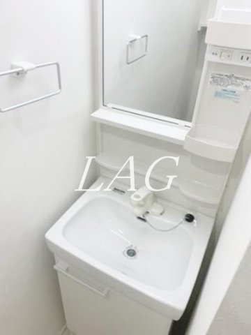洗面設備　洗面台です。