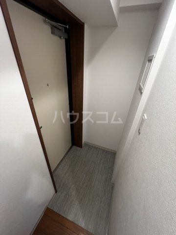 LEO六拾番館の玄関写真