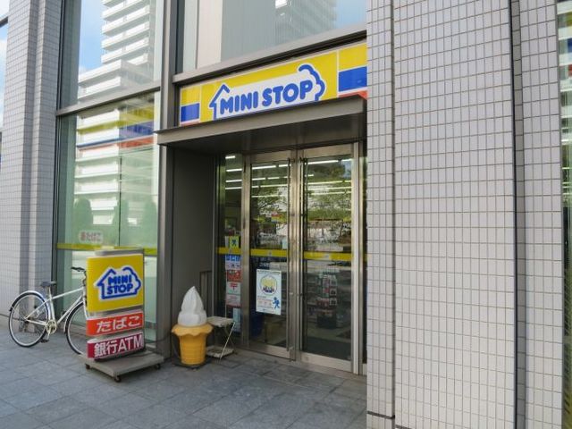 コンビニ　ミニストップ大崎フォレストビル店（コンビニ）まで355m