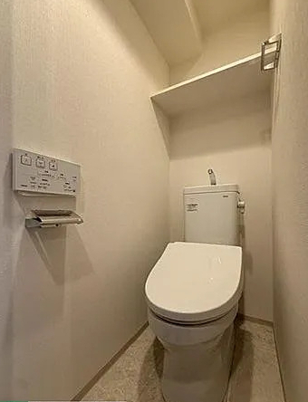 トイレ　※同タイプ参考写真