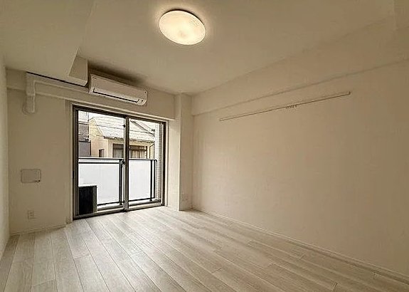 居室・リビング　※同タイプ参考写真