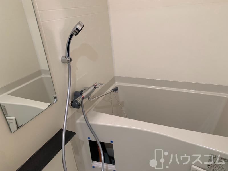 バス・シャワールーム　一日のお疲れをお取りください。