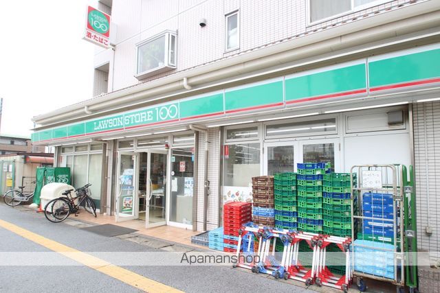 コンビニ　ローソンストア１００（コンビニ）まで642m