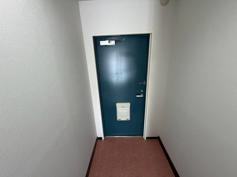 玄関　他室参照