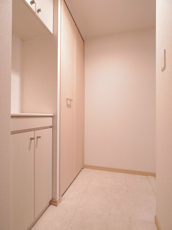 玄関　※別号室写真