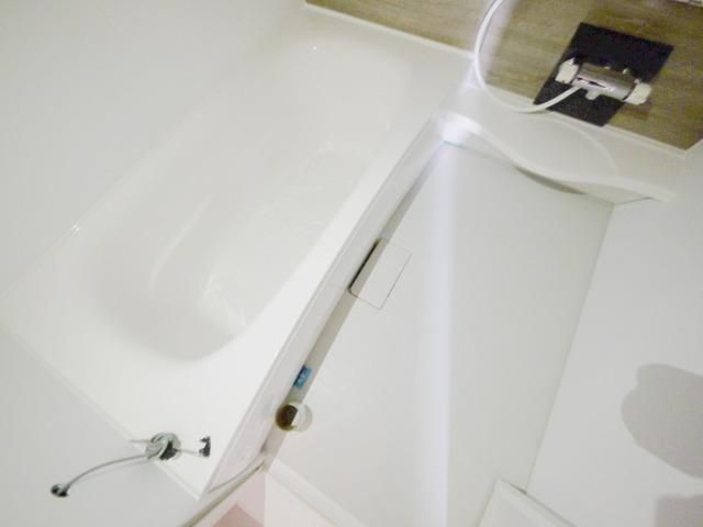 バス・シャワールーム　★追い焚き浴室乾燥付のお風呂です★