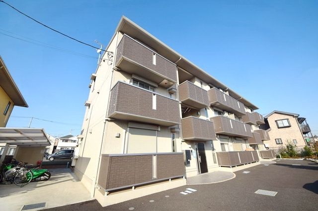 建物外観　★軽量鉄骨造のアパート★