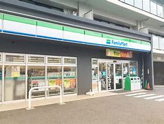 コンビニ　ファミリーマート 横浜西寺尾一丁目店（コンビニ）まで382m