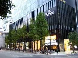 ショッピングセンター　THE　Kitahama　PLAZA（ショッピングセンター）まで430m